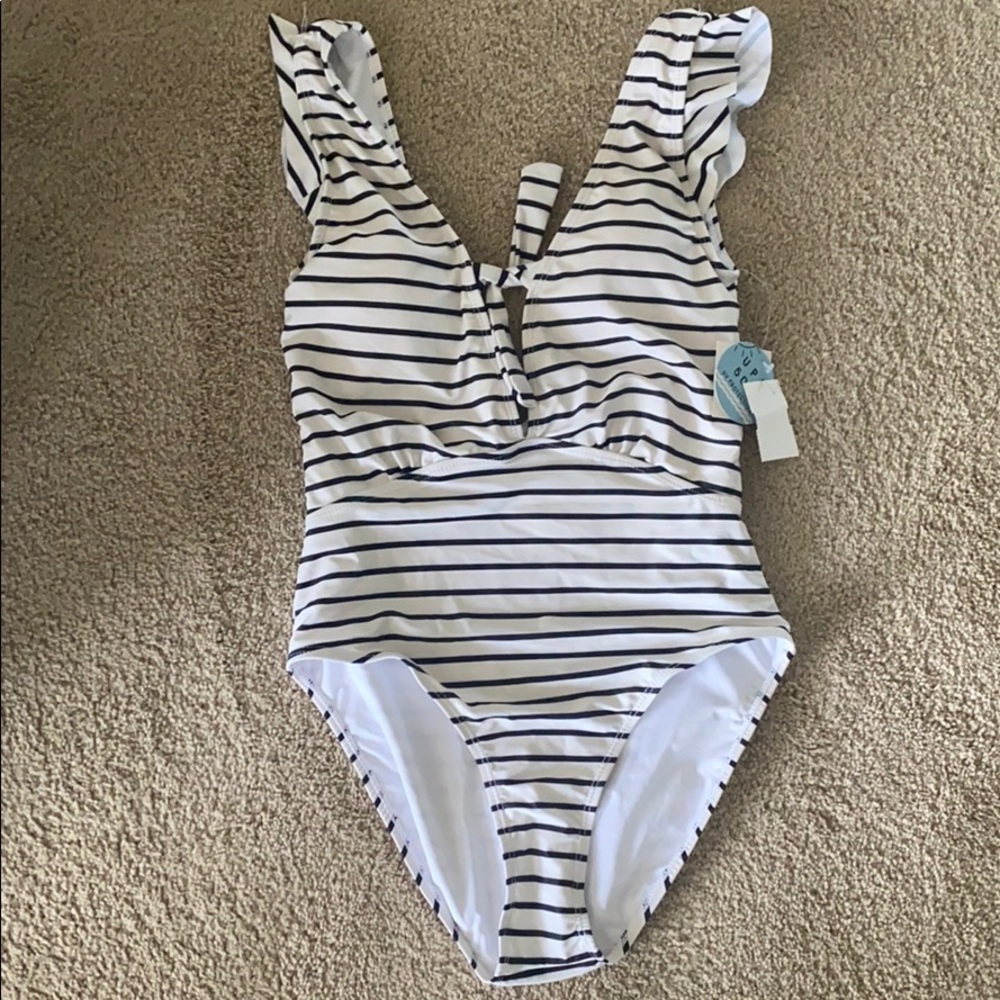 One piece bathing suit